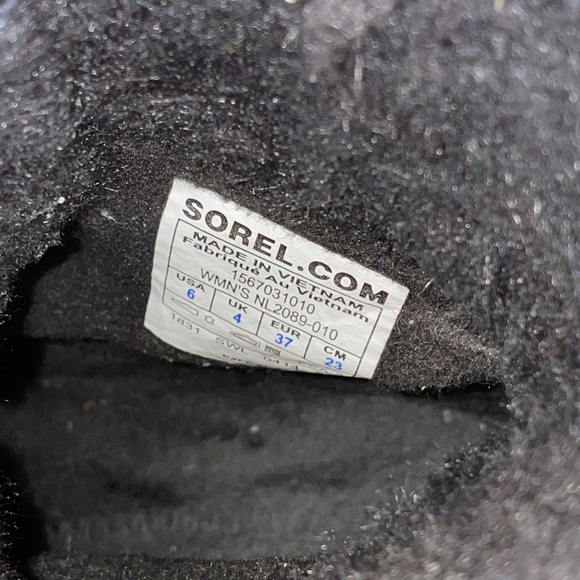 Black Sorel Tivoli Boots - Picture 5 of 5